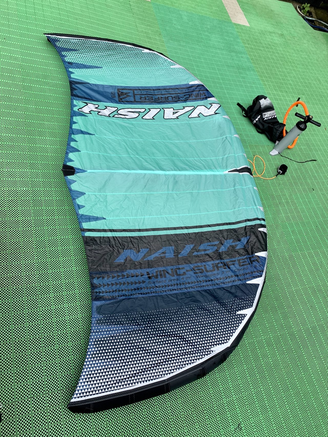 Wind surfer 4.0 Naish｜鎌倉の老舗ウィンドサーフィンスクールなら